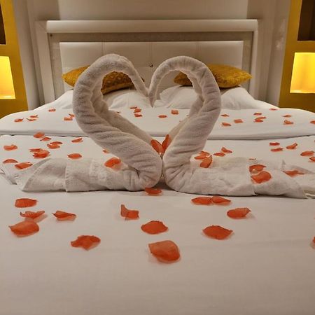 Spa Celyna Appartement Avec Jacuzzi Privatif Lião Exterior foto