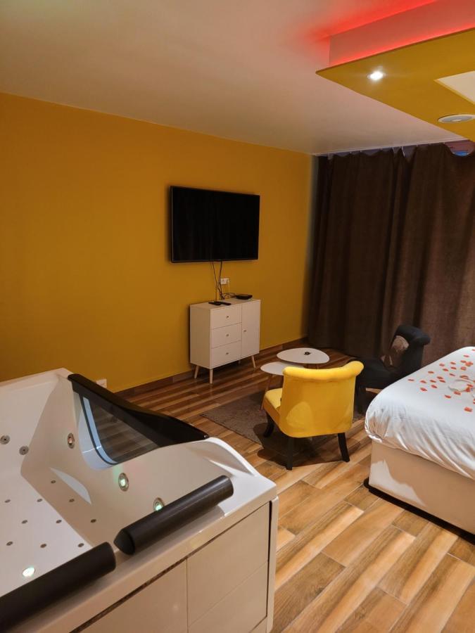 Spa Celyna Appartement Avec Jacuzzi Privatif Lião Exterior foto