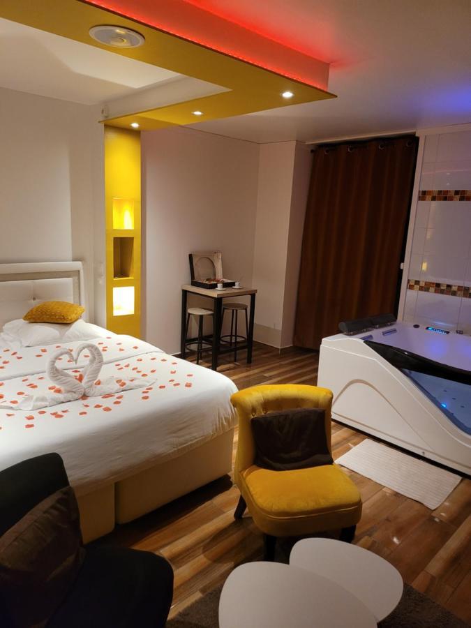 Spa Celyna Appartement Avec Jacuzzi Privatif Lião Exterior foto